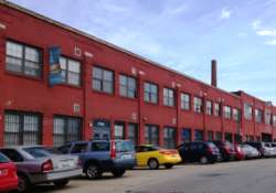 LAKEVIEW WEST-Main Studio