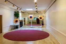 Capitol Hill (Russian Community Center)