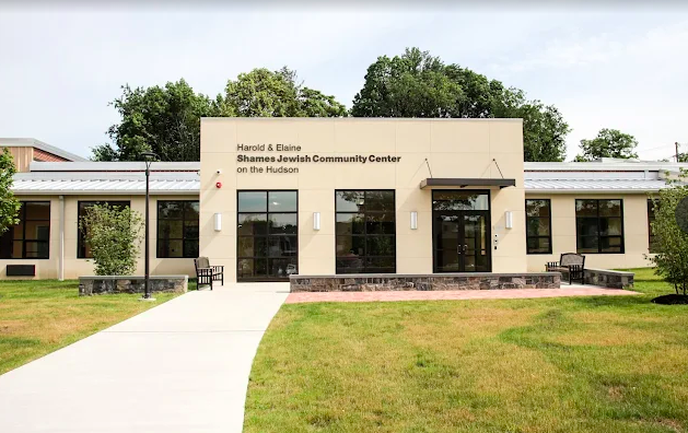 Tarrytown (Westchester):  Shames JCC on the Hudson