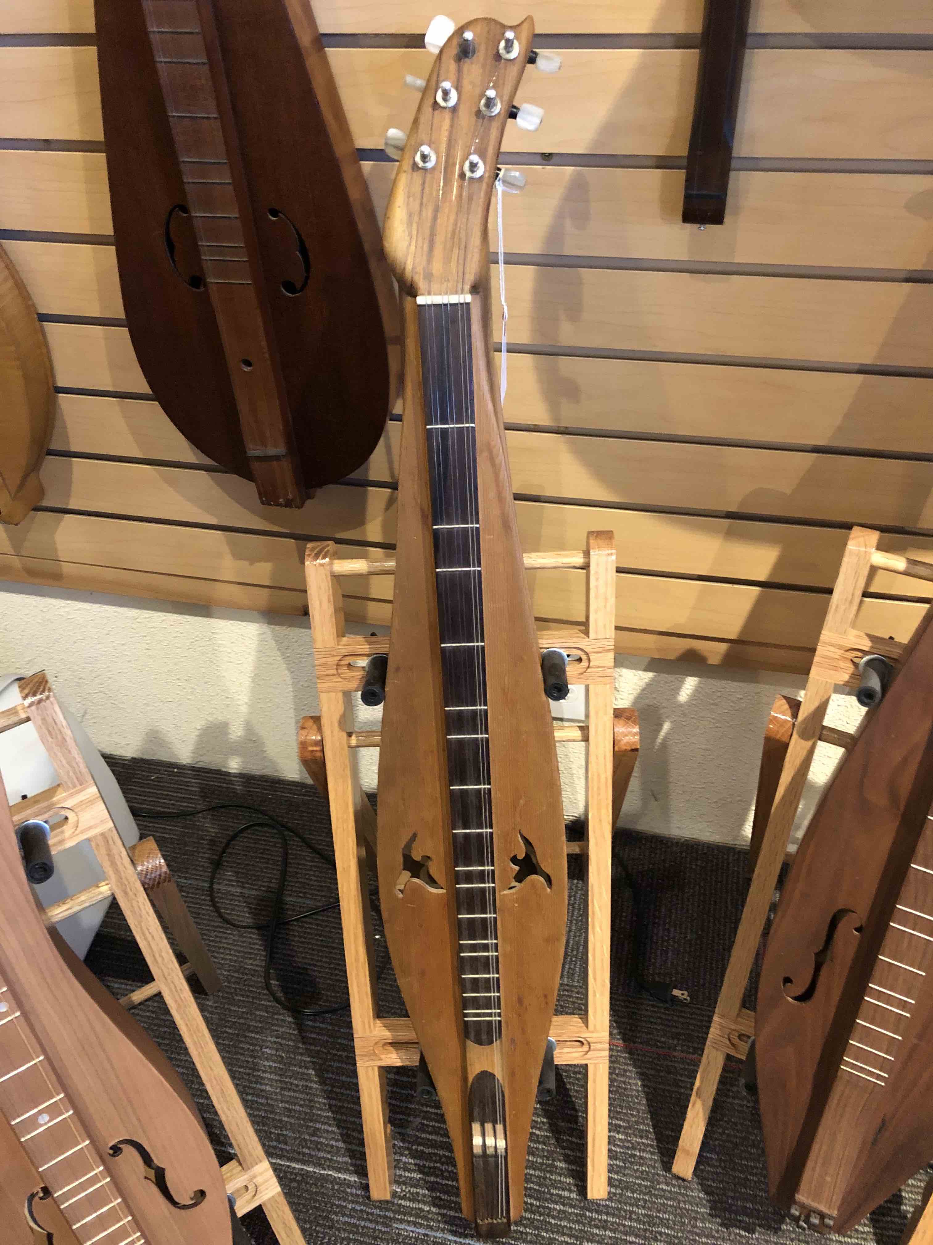 Artichoke Community Music Mountain Dulcimers