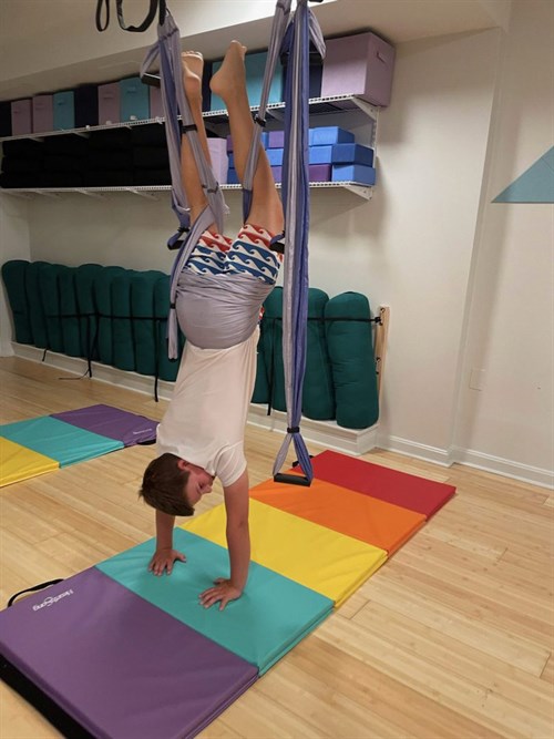 Tween/Teen Yoga Trapeze (12-15 yrs)