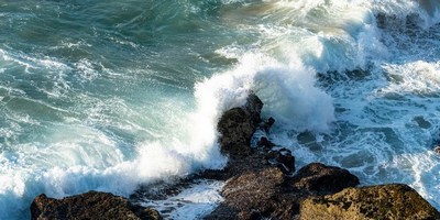 T6 3| Breaking Waves